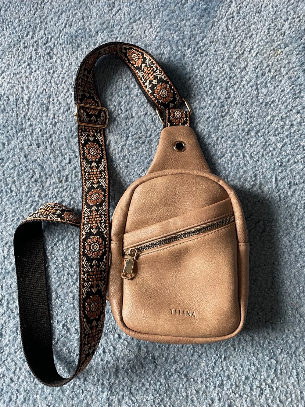 Crossbody purse